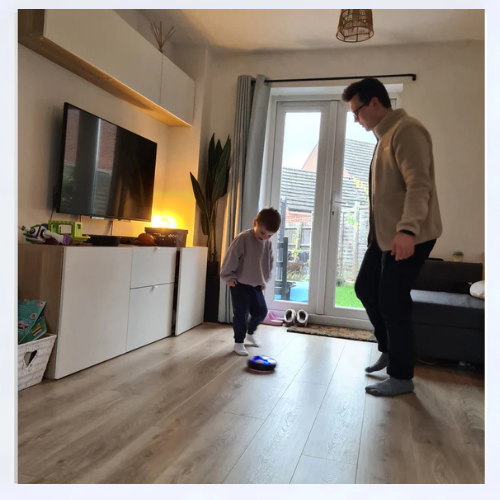 HoverBall™ - Ballon de football flottant avec lumière LED