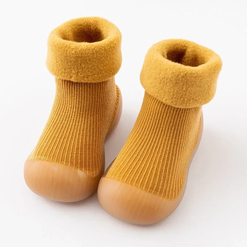 Niido – Chaussons Bébé Ultra-Confortables & Hiver Douillet